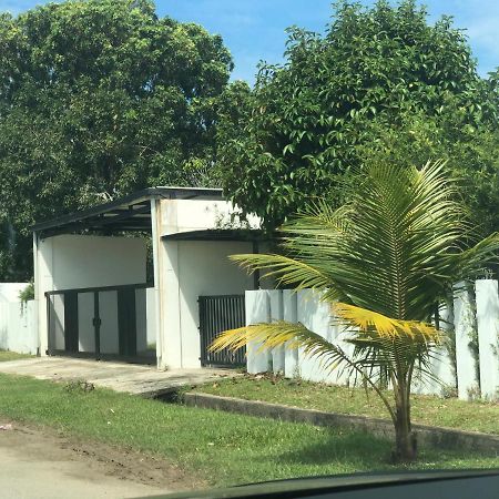 Nur Villa Sg Soi Kuantan Exterior foto